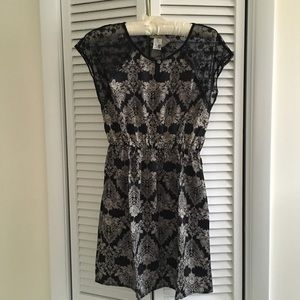 Dress by Moon Collection